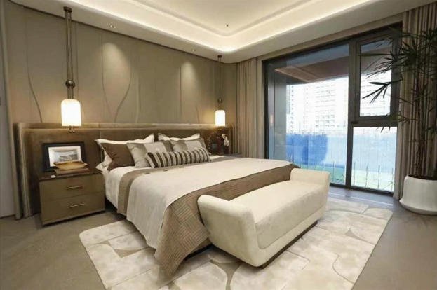 luxury bedroom furniture set
